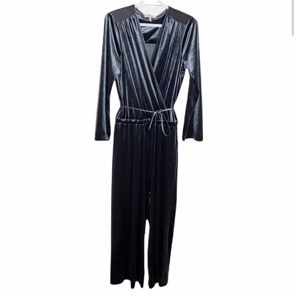 Three Dots Panne Stretch Velvet Cropped Jumpsuit Small - Picture 3 of 7